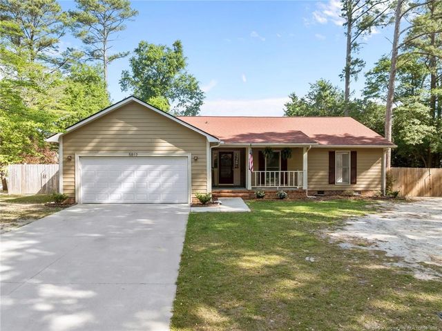 5812 Tuckertown Lane, Fayetteville, NC 28314