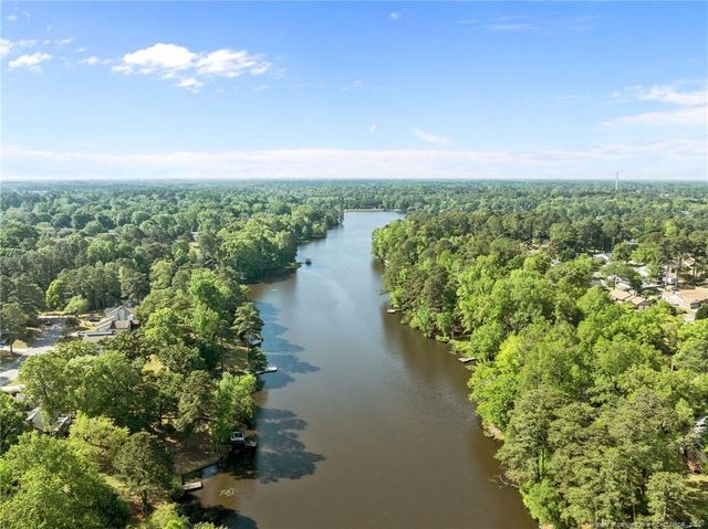 5812 Tuckertown Lane, Fayetteville, NC 28314