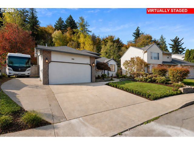 4735 Se POWELL BUTTE Pkwy, Portland, OR 97236