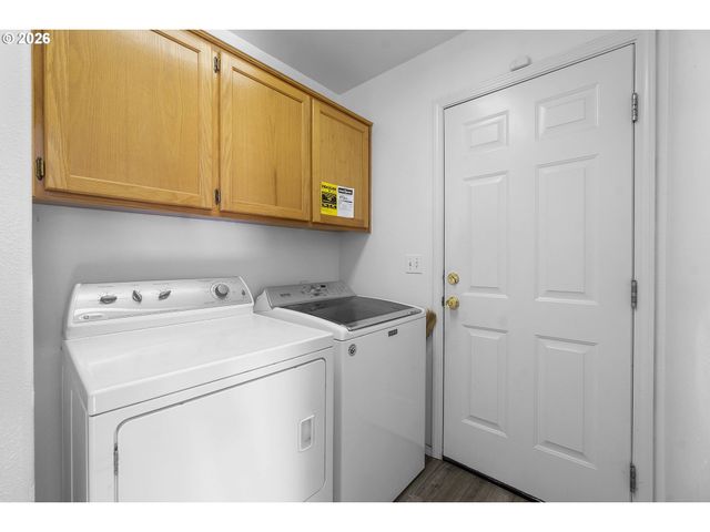 4735 Se POWELL BUTTE Pkwy, Portland, OR 97236