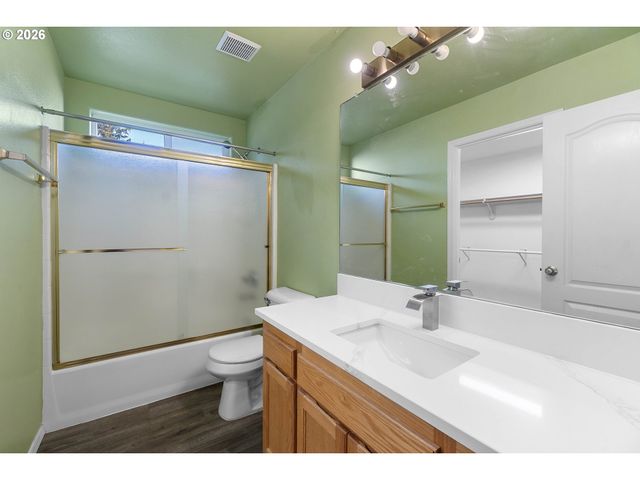 4735 Se POWELL BUTTE Pkwy, Portland, OR 97236