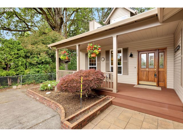 2309 G St, Washougal, WA 98671
