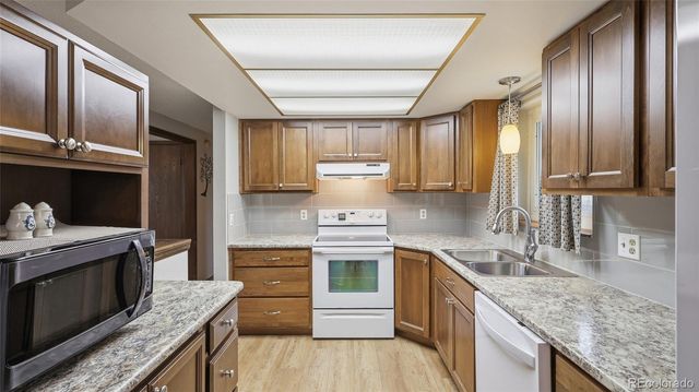 817 Meng Drive, Fort Morgan, CO 80701