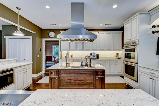 29 Douglas Dr, Sparta Twp., NJ 07871
