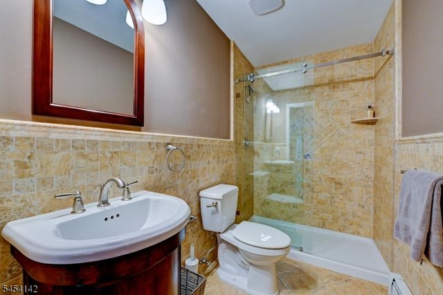 29 Douglas Dr, Sparta Twp., NJ 07871