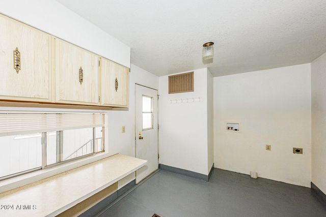 151 E Havasu Way, Cochise, AZ 85606