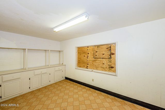 151 E Havasu Way, Cochise, AZ 85606