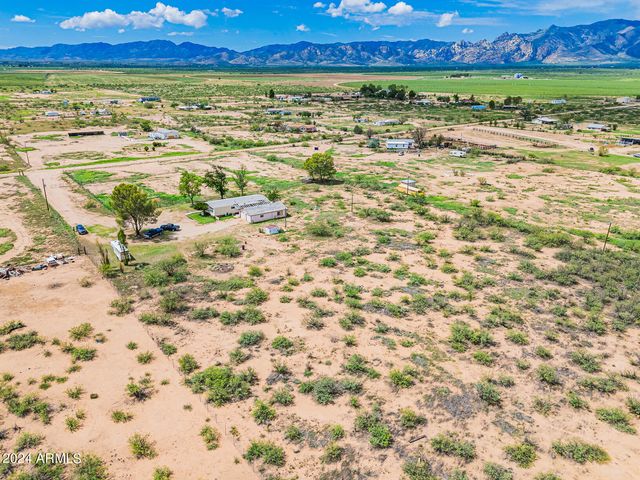 151 E Havasu Way, Cochise, AZ 85606