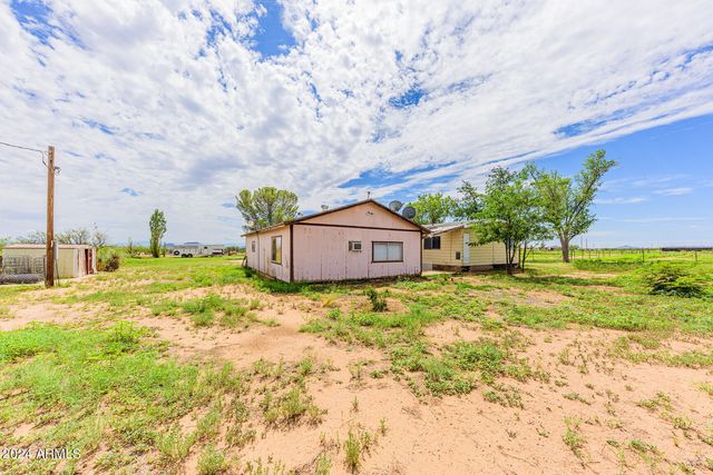 151 E Havasu Way, Cochise, AZ 85606