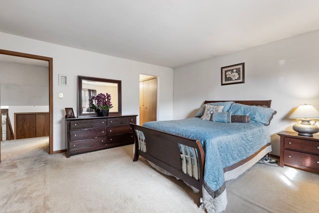 18416 Willow Lane, Lansing, IL 60438