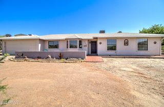 5808 S Miami Gardens Drive, Miami, AZ 85539