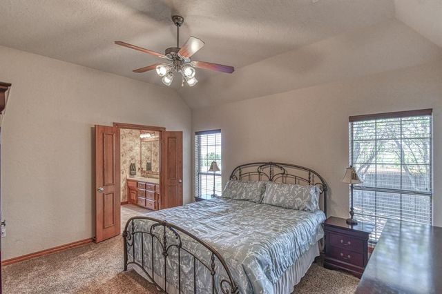 101 Summit Ridge Court, Norman, OK 73071