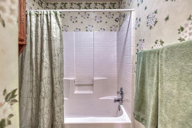 101 Summit Ridge Court, Norman, OK 73071