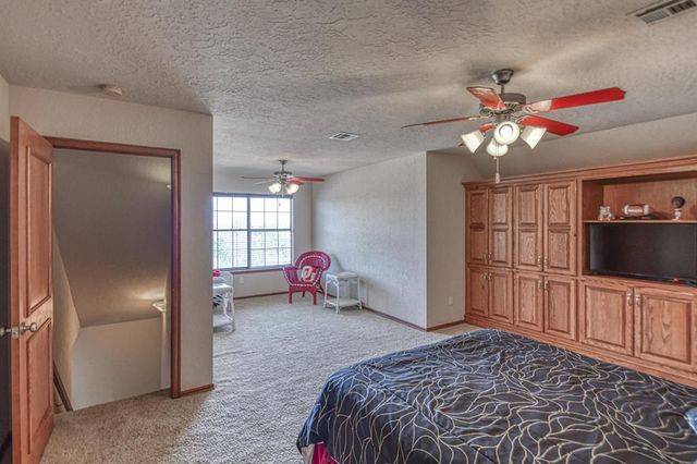 101 Summit Ridge Court, Norman, OK 73071