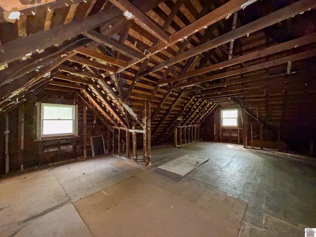 4734 Hendron Rd, Paducah, KY 42003