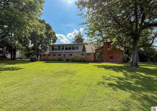 4734 Hendron Rd, Paducah, KY 42003