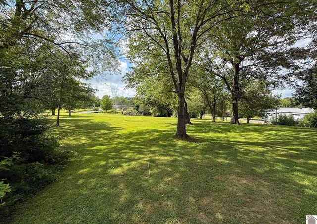 4734 Hendron Rd, Paducah, KY 42003