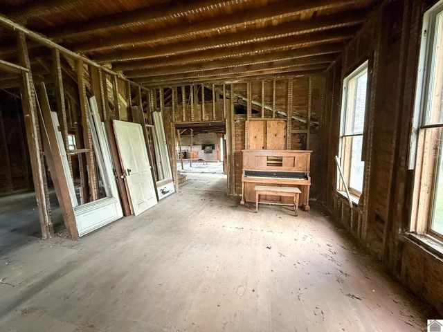 4734 Hendron Rd, Paducah, KY 42003