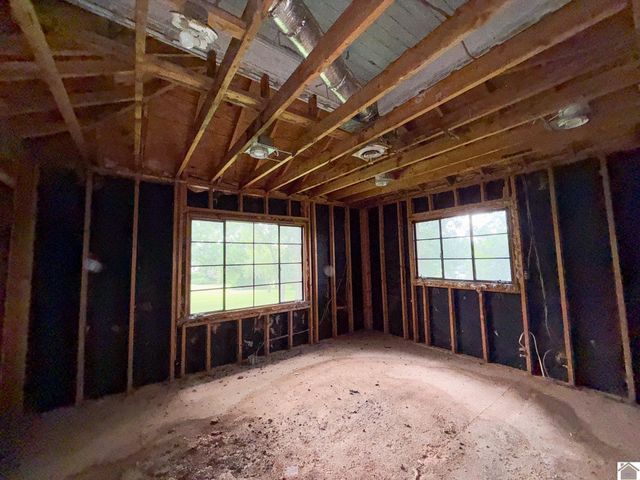 4734 Hendron Rd, Paducah, KY 42003