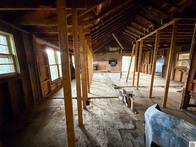 4734 Hendron Rd, Paducah, KY 42003