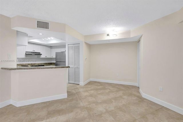 2009 SE 10th Avenue 302, Fort Lauderdale, FL 33316