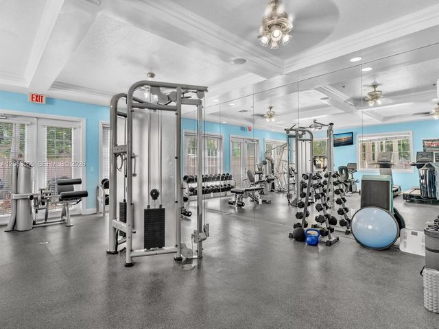 2009 SE 10th Avenue 302, Fort Lauderdale, FL 33316