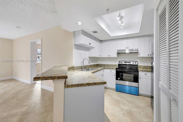 2009 SE 10th Avenue 302, Fort Lauderdale, FL 33316