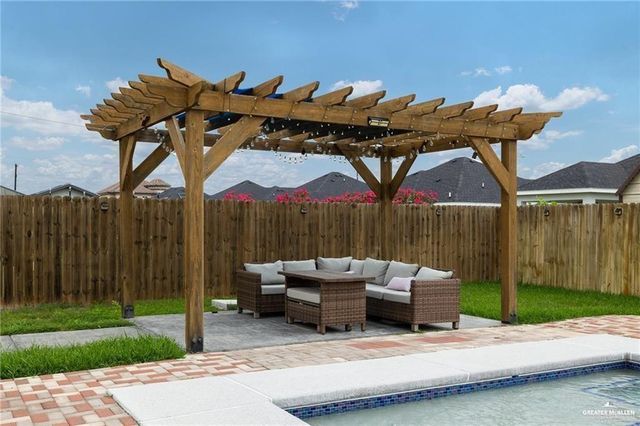 5904 N Dodger Street, Pharr, TX 78577