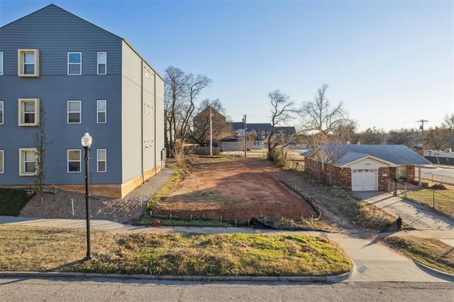 1004 NE 7th Street, Oklahoma City, OK 73117