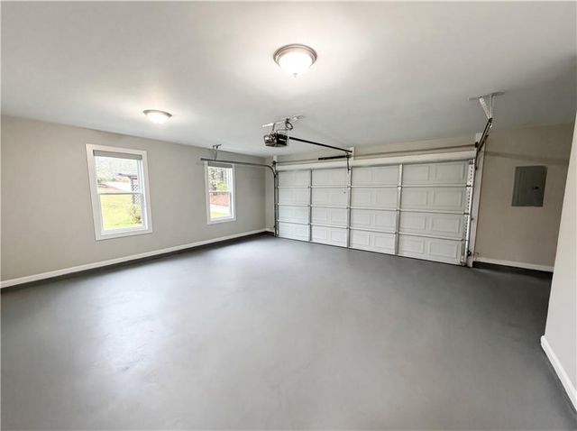 4241 Grady Smith Road, Loganville, GA 30052