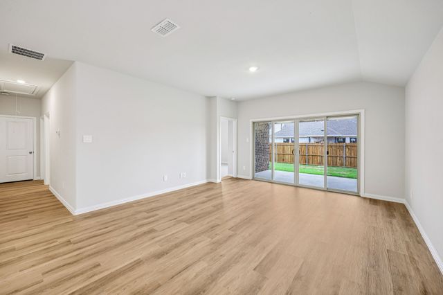 1556 Coldwater Way, Crandall, TX 75114