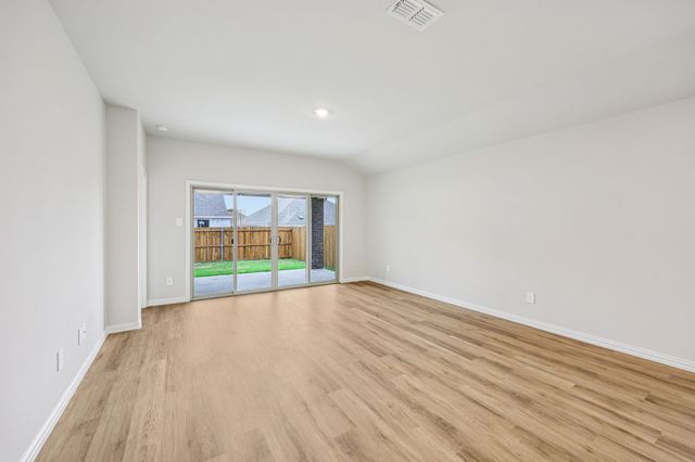 1556 Coldwater Way, Crandall, TX 75114