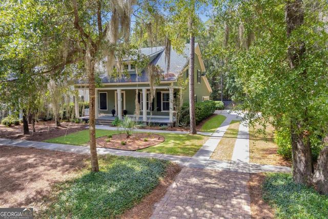 135 N Wildlife View Court, Richmond Hill, GA 31324