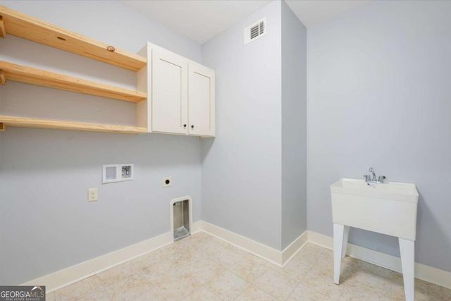 135 N Wildlife View Court, Richmond Hill, GA 31324