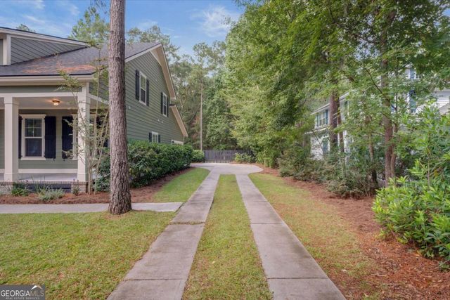 135 N Wildlife View Court, Richmond Hill, GA 31324