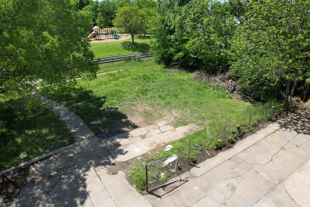 403 N Piatt, Wichita, KS 67214