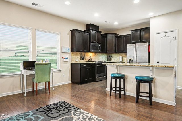 713 Harvest Point Drive, Fuquay Varina, NC 27526