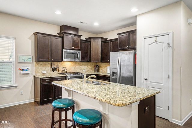 713 Harvest Point Drive, Fuquay Varina, NC 27526