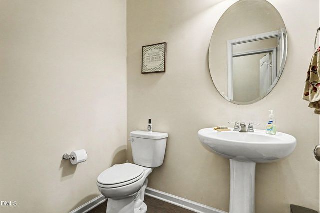 713 Harvest Point Drive, Fuquay Varina, NC 27526