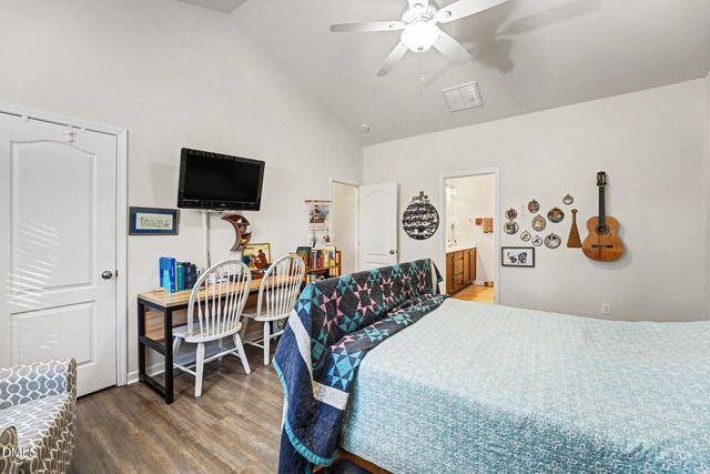 713 Harvest Point Drive, Fuquay Varina, NC 27526