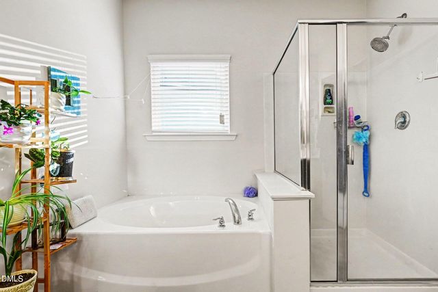 713 Harvest Point Drive, Fuquay Varina, NC 27526