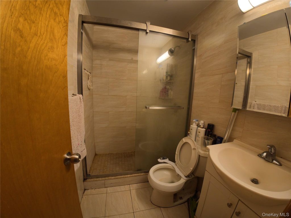 104-18 Jamaica Avenue, Richmond Hill, NY 11418 — photo 4