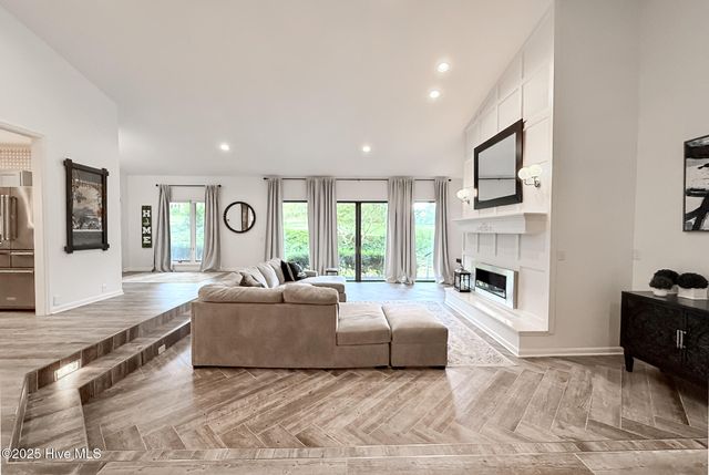 7 Inverness Place, Pinehurst, NC 28374