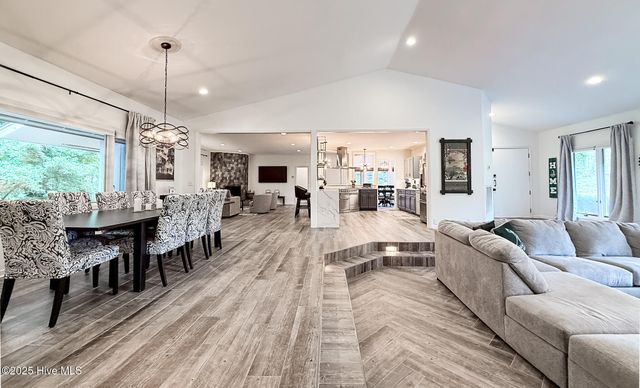 7 Inverness Place, Pinehurst, NC 28374