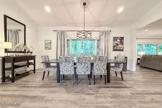 7 Inverness Place, Pinehurst, NC 28374