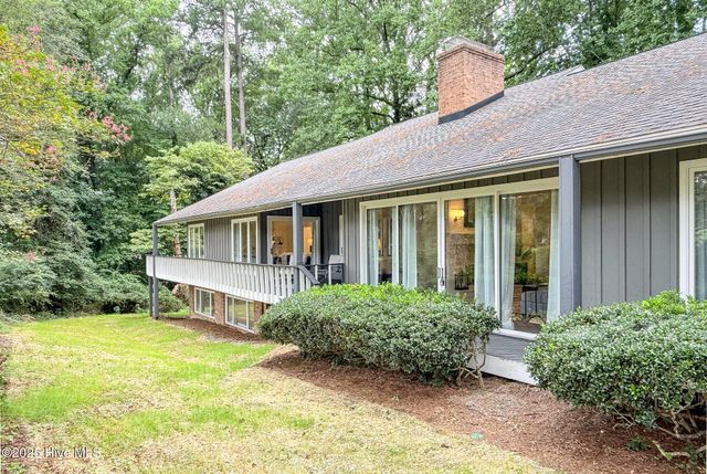 7 Inverness Place, Pinehurst, NC 28374