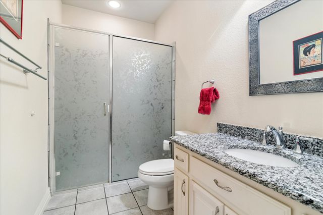 949 Stephen Court, Farmersville, TX 75442