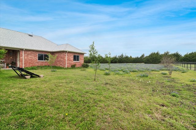 949 Stephen Court, Farmersville, TX 75442