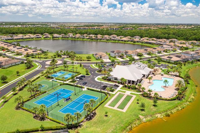 17821 POLO TRAIL, Bradenton, FL 34211