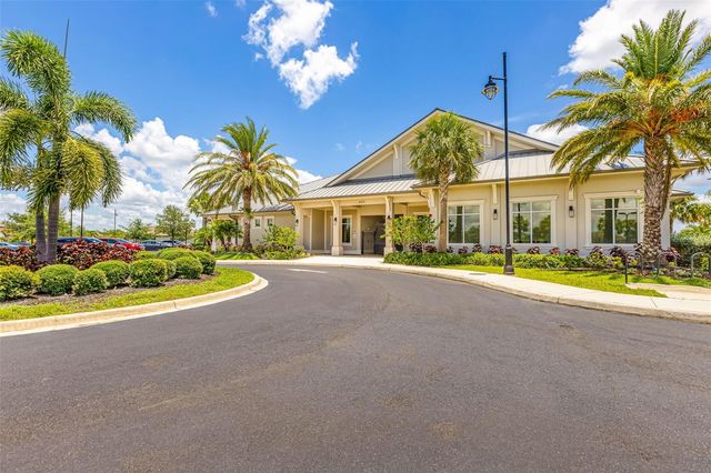 17821 POLO TRAIL, Bradenton, FL 34211